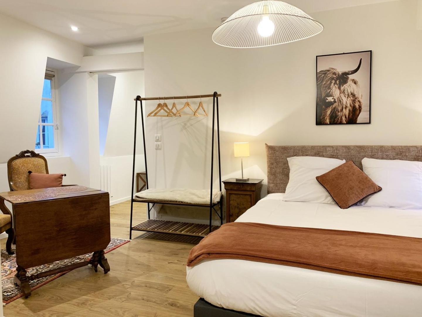 Monet - Appartement Pour 2 Personnes Шартър Екстериор снимка